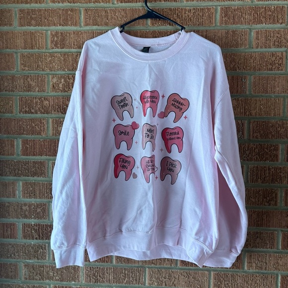 Pink Graphic Women's Sweater “Dentistry” Baby Pink Size Medium - Picture 2 of 6